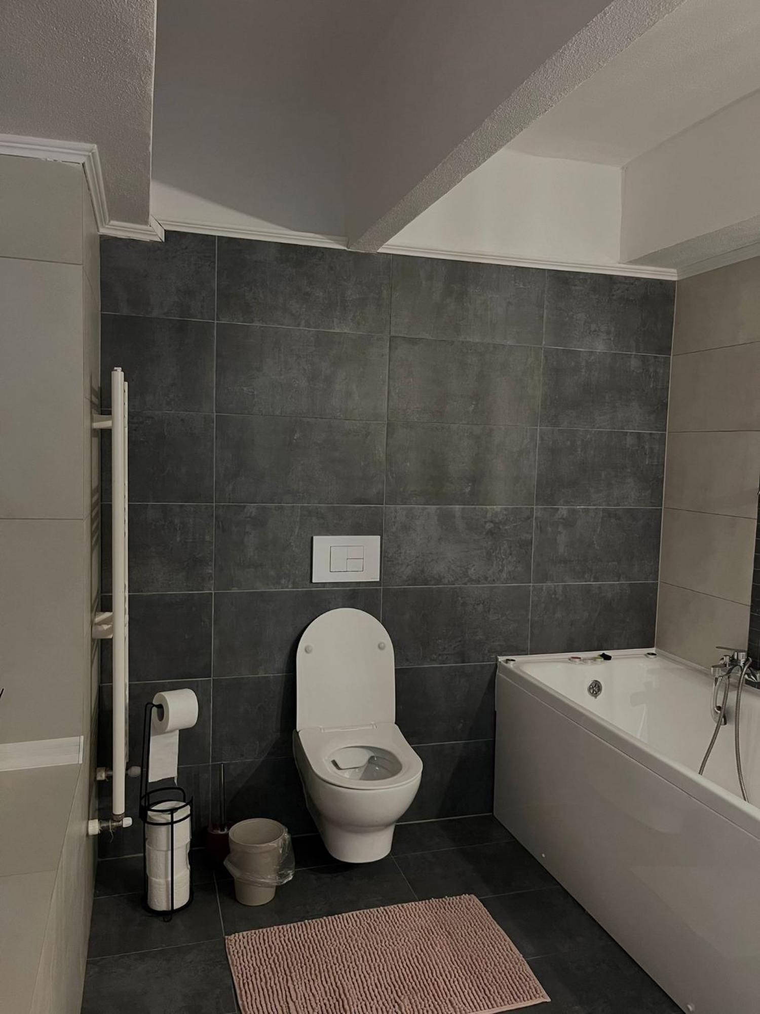 The One Apartment ซิวิโชอารา ภายนอก รูปภาพ